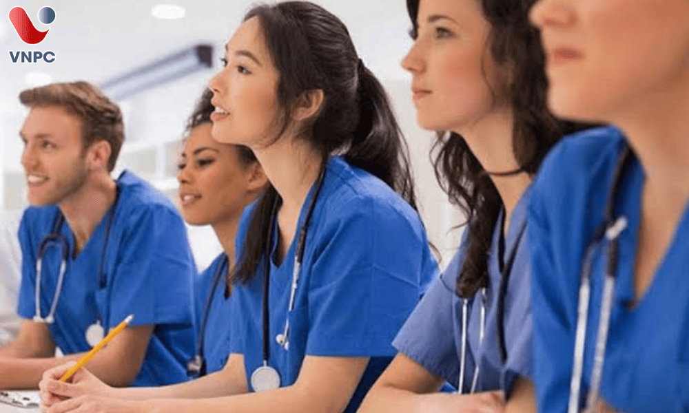 Du Học Canada Ngành Điều Dưỡng: Điều Kiện, Chi Phí Và Cơ Hội Định Cư